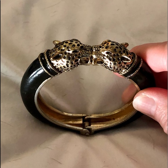 Black leopard bracelet! - Picture 3 of 3